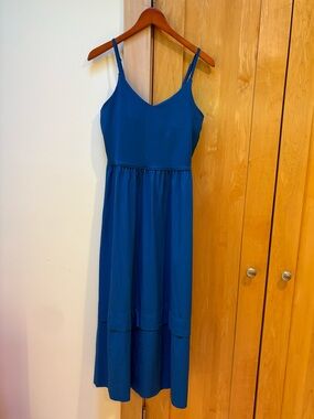 Athleta Bright Blue / dark teal Activewear dress